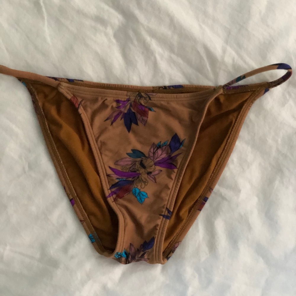 O’Neill Tan Floral Georgina Bikini bottoms